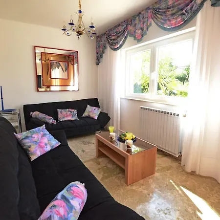 Villa Di Te Nema Holiday home Pula
