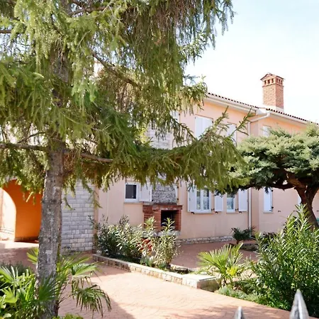 Holiday home Villa Di Te Nema Pula